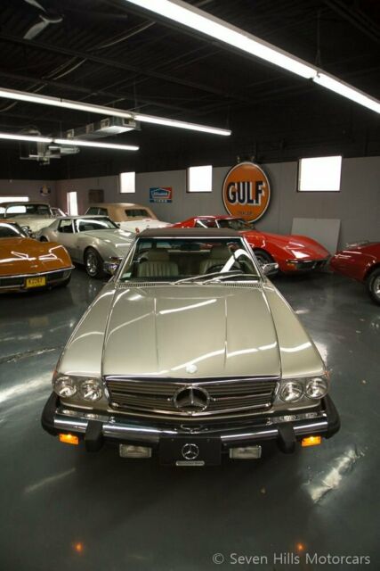 1988 Mercedes-Benz SL-Class 560 SL, Both Tops - photo 3