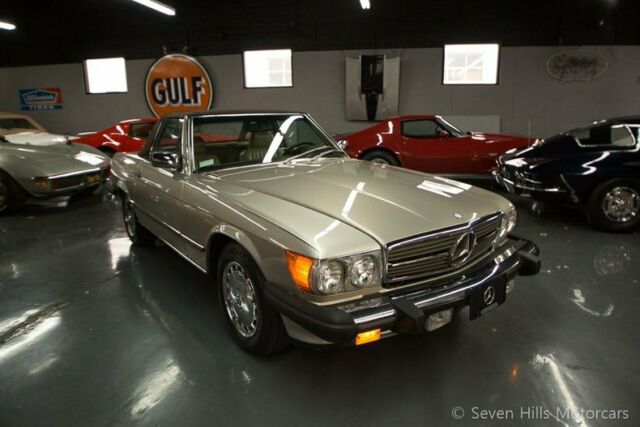 1988 Mercedes-Benz SL-Class 560 SL, Both Tops - photo 5