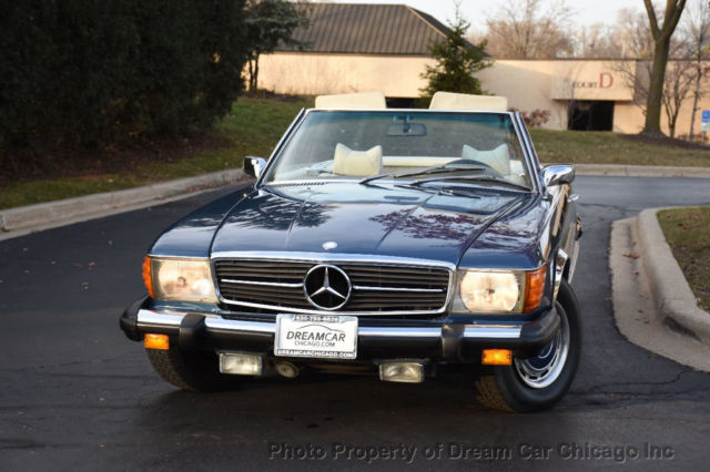 LOW MILES !!! BECKER RADIO !!! NEW SOFT TOP !!! HARD TOP !!! WOW !!! RARE !!! Lo 1974 Mercedes-Benz SL-Class