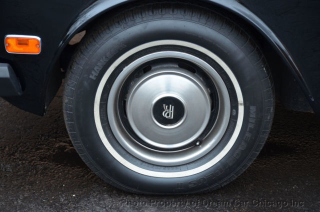 1975 Rolls-Royce Corniche - photo 10