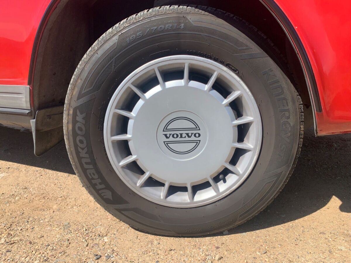 1993 Volvo 240 - photo 8