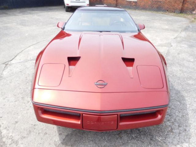 1987 Chevrolet Corvette LOW MILES - photo 2