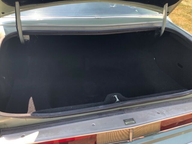 1981 Chrysler Imperial - photo 12