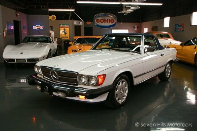 1989 Mercedes-Benz SL-Class 560SL , Very Clean - photo 2