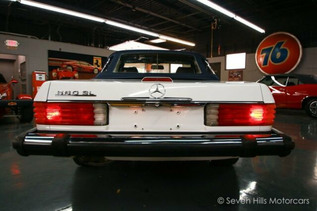 1989 Mercedes-Benz SL-Class 560SL , Very Clean - photo 9