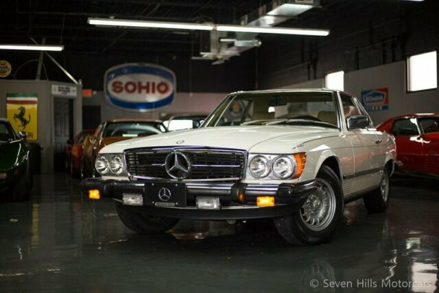 Low Miles, EXCELLENT CONDITION, White/Tan, Service Records, PRICED TO SELL!! 1982 Mercedes-Benz SL-Class 380 SL, Both Tops