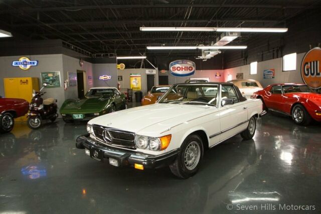 1982 Mercedes-Benz SL-Class 380 SL, Both Tops - photo 2