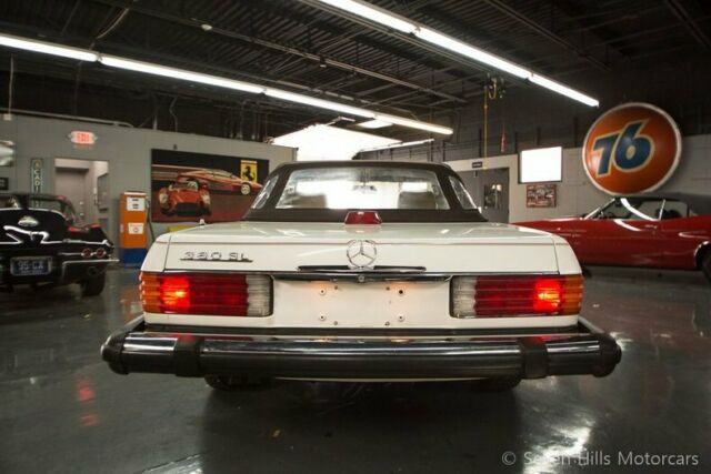 1982 Mercedes-Benz SL-Class 380 SL, Both Tops - photo 9