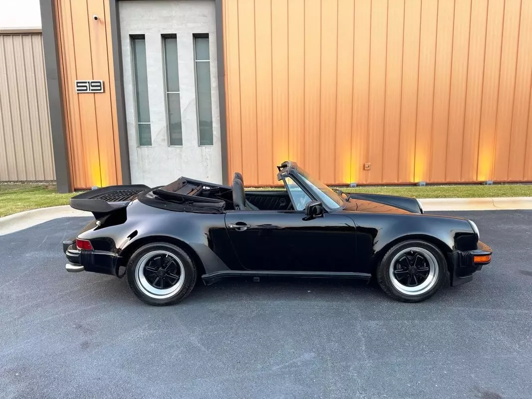 1985 Porsche 911 - photo 3