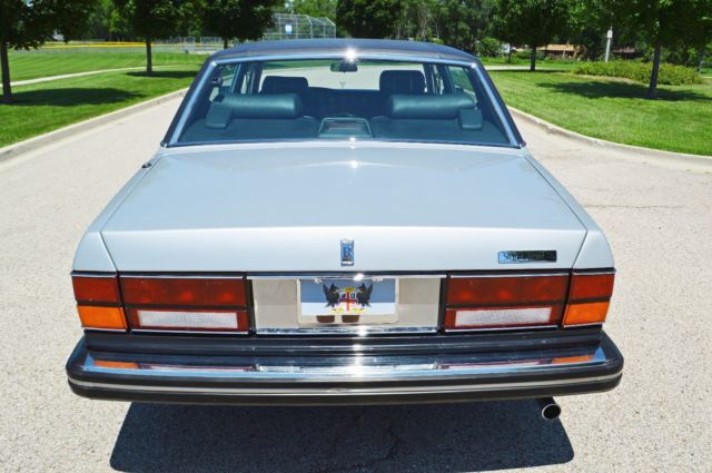 1991 Rolls-Royce Silver Spirit/Spur/Dawn Long Wheel Base saloon - photo 9
