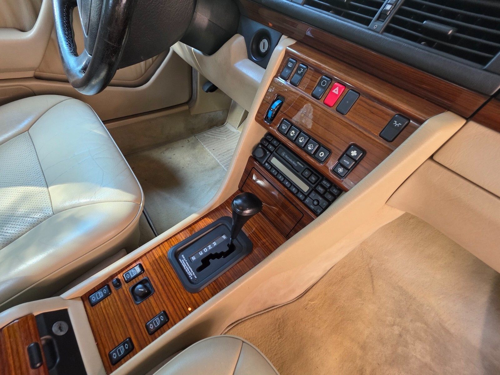 1994 Mercedes-Benz E-Class 320 BASE - photo 13