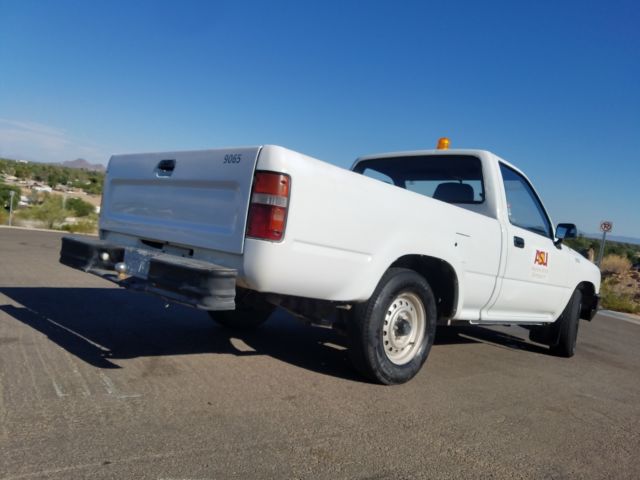 1990 Toyota Pickup NO RESERVE Original Arizona Barn Find mini-Truck - photo 3