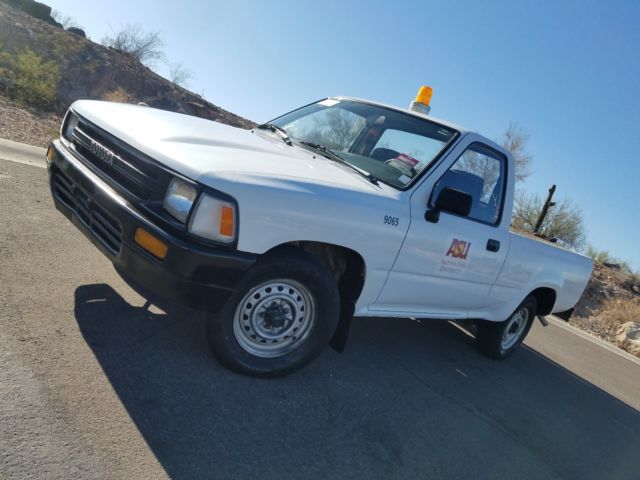 1990 Toyota Pickup NO RESERVE Original Arizona Barn Find mini-Truck - photo 4