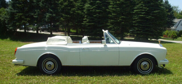 1985 Rolls-Royce Corniche II Convertible