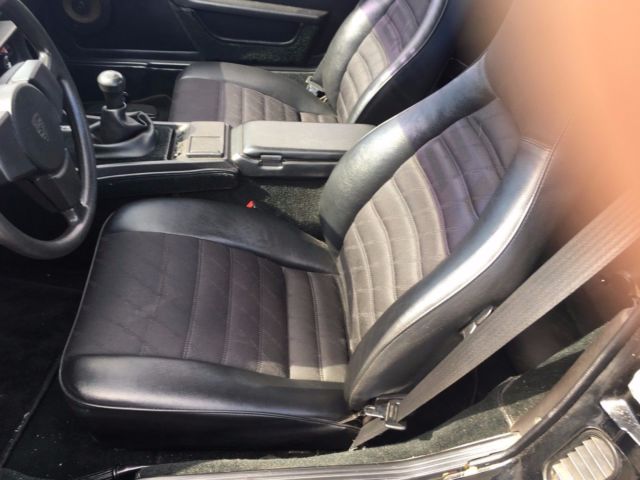 1987 Porsche 924 S model - photo 9
