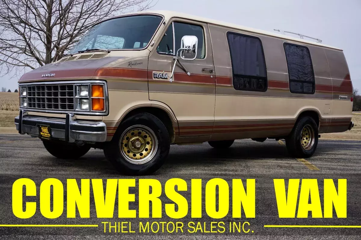 LOW MILES SUPER COOL CONVERSION VAN LIMO CAMPER V8 84 85 86 87 88 89 90 1984 Dodge Ram Van Conversion