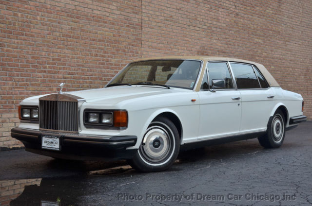 LOW MILES !!! TRADE-IN-SPECIAL !!! WHOLESALE TO THE PUBLIC !!! Low Miles 4 dr Se 1989 Rolls-Royce Silver Spirit/Spur/Dawn