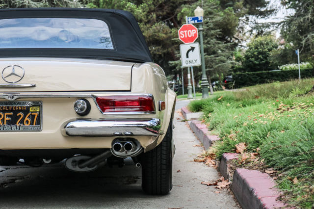 1966 Mercedes-Benz 230 SL - photo 8
