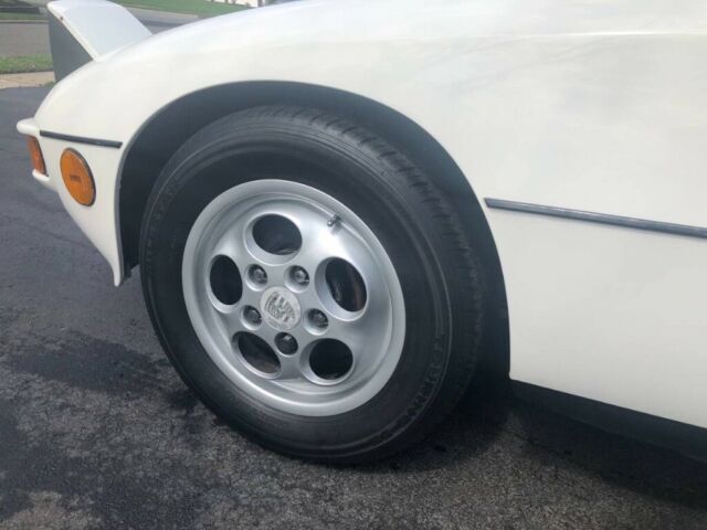 1987 Porsche 924 S - photo 11