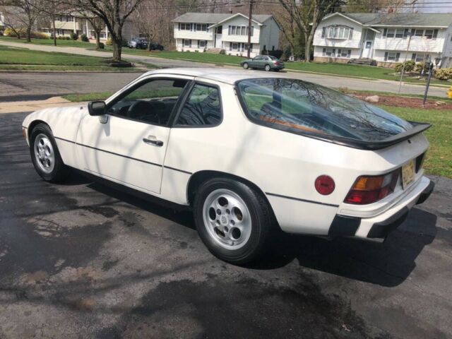 1987 Porsche 924 S - photo 5