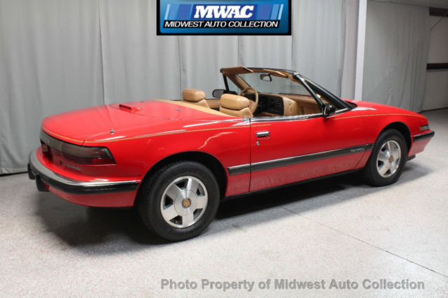 1990 Buick Reatta LEATHER RARE ONLY 45K MILES CONVERTIBLE COLLECTIBL - photo 5