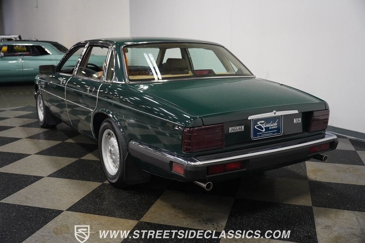 1988 Jaguar XJ6 - photo 13