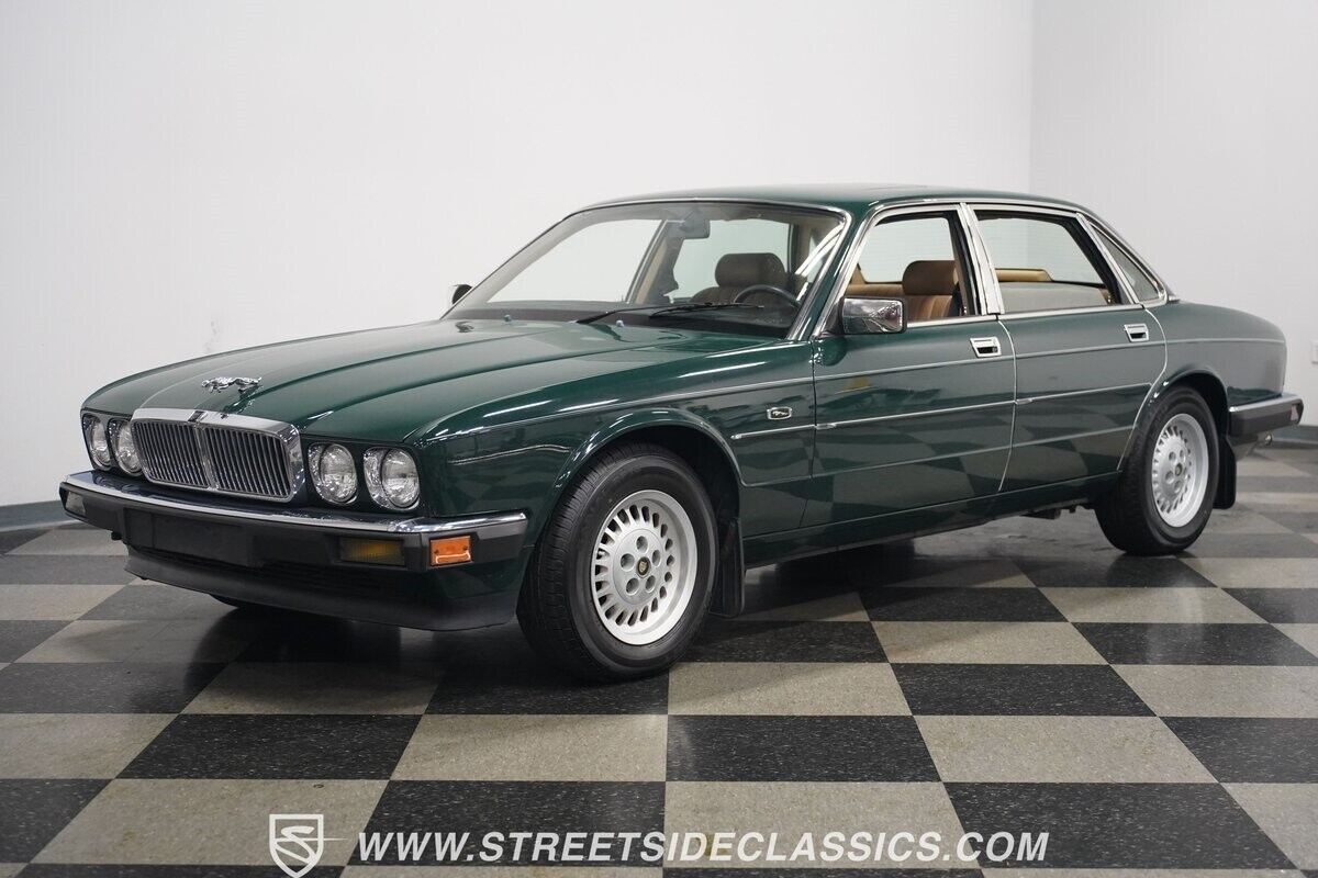 1988 Jaguar XJ6 - photo 8