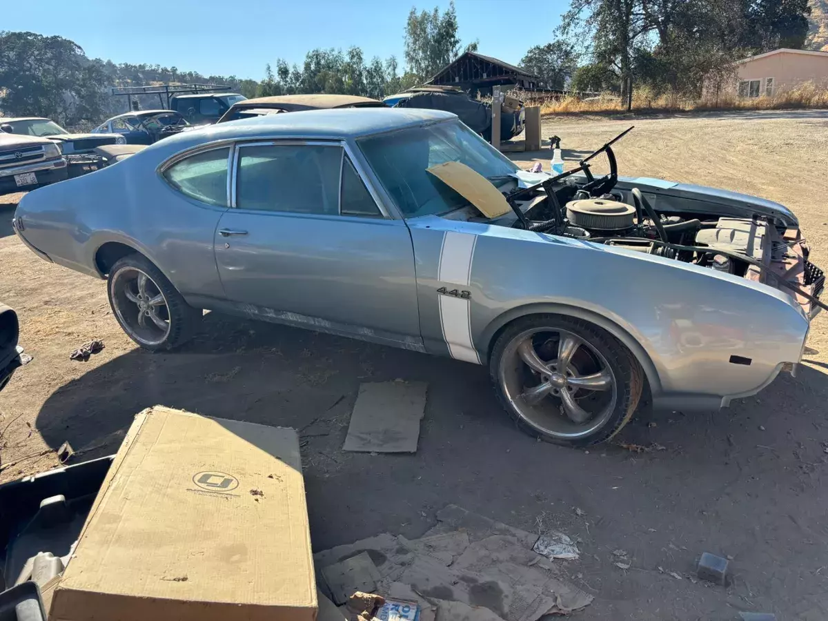 Low original mileage one owner prior to me 1968 Oldsmobile 442