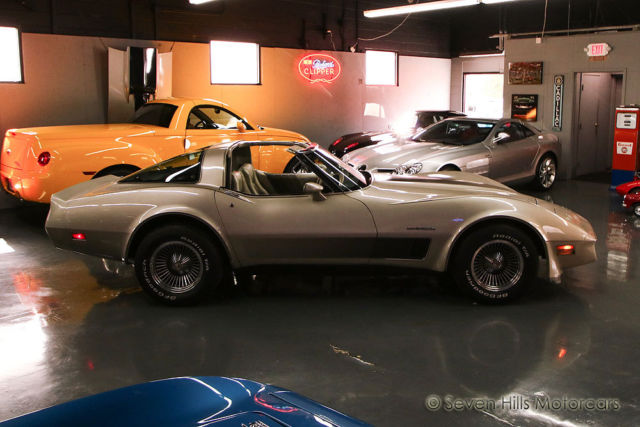 1982 Chevrolet Corvette Collector Edition - photo 3
