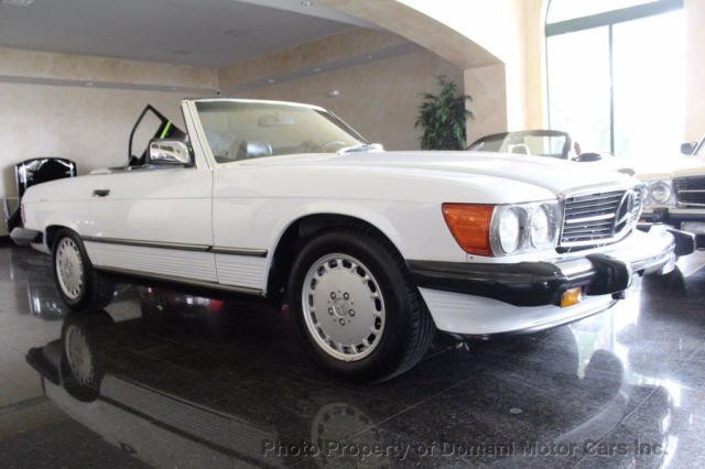 1989 Mercedes-Benz 500-Series LOW ORIGINAL MILES GARAGED BRIGHT WHITE 560SL HARD - photo 4