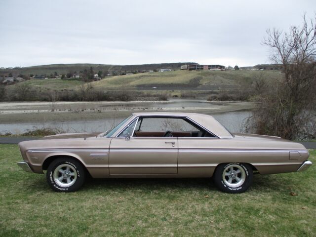 Low original miles. Very nice. No rust 1965 Plymouth Sport Fury , Nice Driver