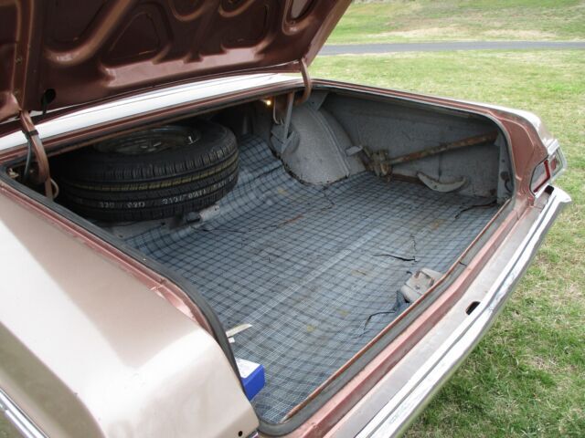 1965 Plymouth Sport Fury , Nice Driver - photo 12