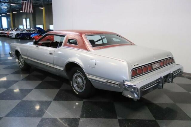 1976 Ford Thunderbird -- - photo 10