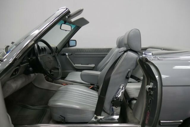 1987 Mercedes-Benz SL-Class -- - photo 5