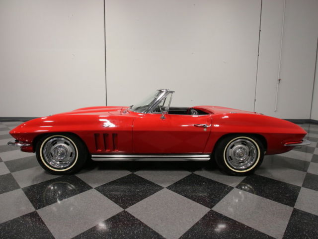 1965 Chevrolet Corvette - photo 2