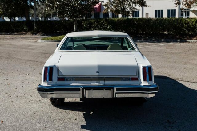 1975 Oldsmobile Cutlass Hurst/Olds - photo 8