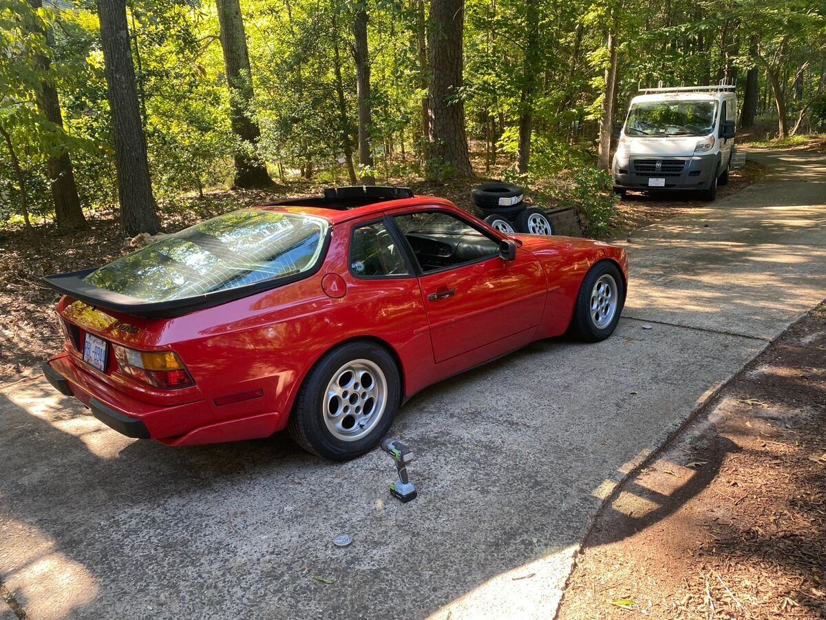1987 Porsche 944 Turbo - photo 2