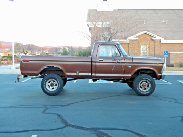 1976 Ford F-250 4X4 Highboy - photo 4