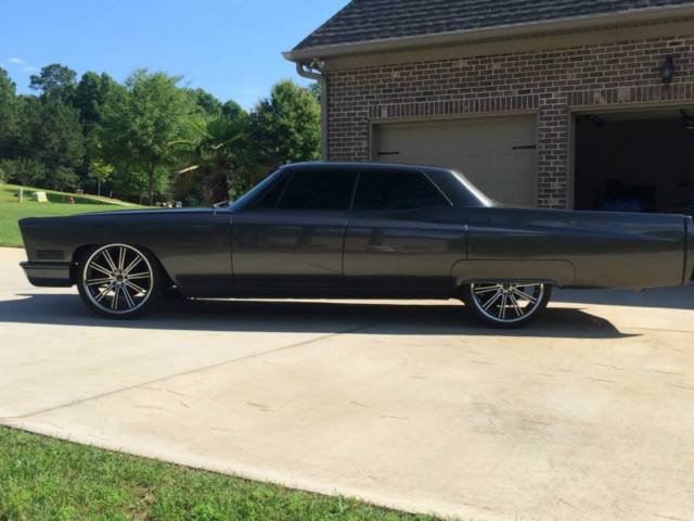 1967 Cadillac DeVille - photo 2