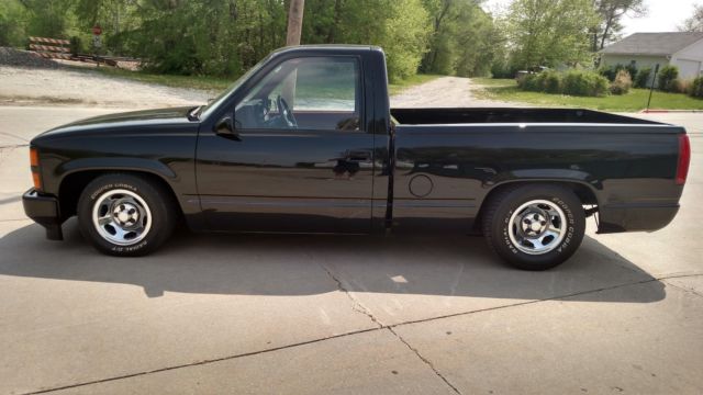 1990 Chevrolet C/K Pickup 1500 454SS - photo 2