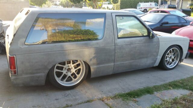 1994 Chevrolet S-10 TAHOE - photo 2