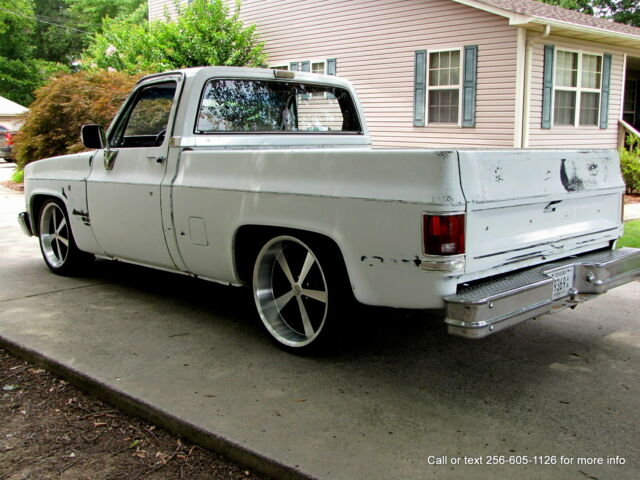 1986 Chevrolet C-10 RUST FREE SOUTHERN TRUCK !! EXTRA SHARP!!! - photo 3