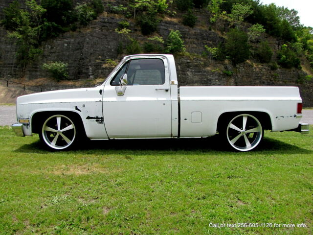 1986 Chevrolet C-10 RUST FREE SOUTHERN TRUCK !! EXTRA SHARP!!! - photo 8