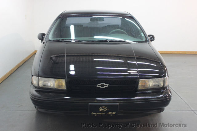 1994 Chevrolet Impala 4dr Sedan - photo 8