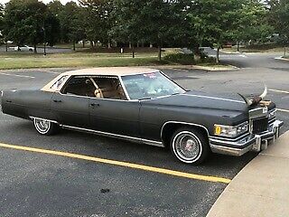 1976 Cadillac DeVille Base - photo 4