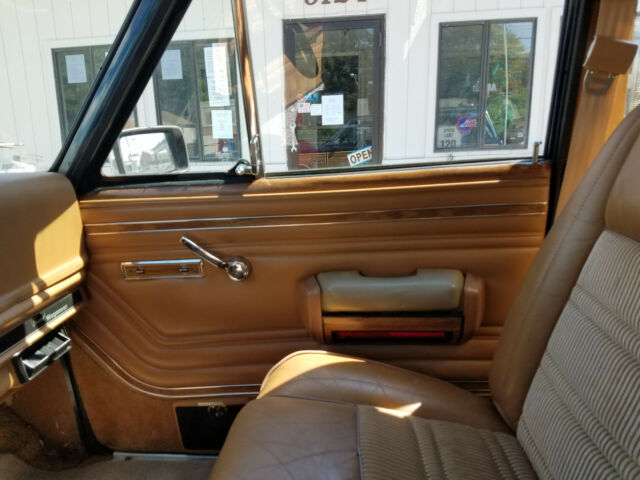 1986 Jeep Wagoneer Grand Wagoneer - photo 12