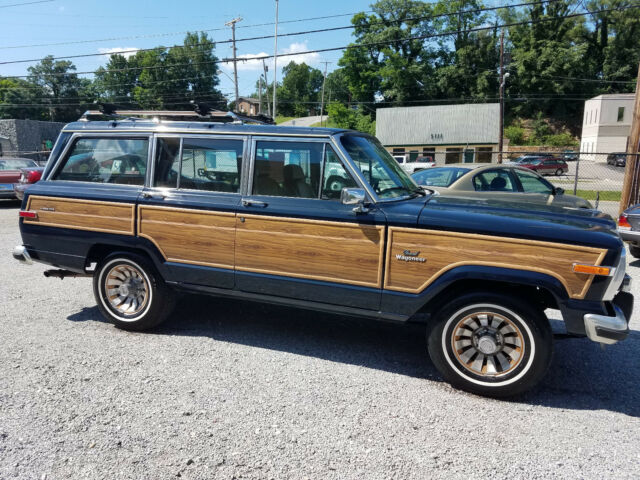 1986 Jeep Wagoneer Grand Wagoneer - photo 2