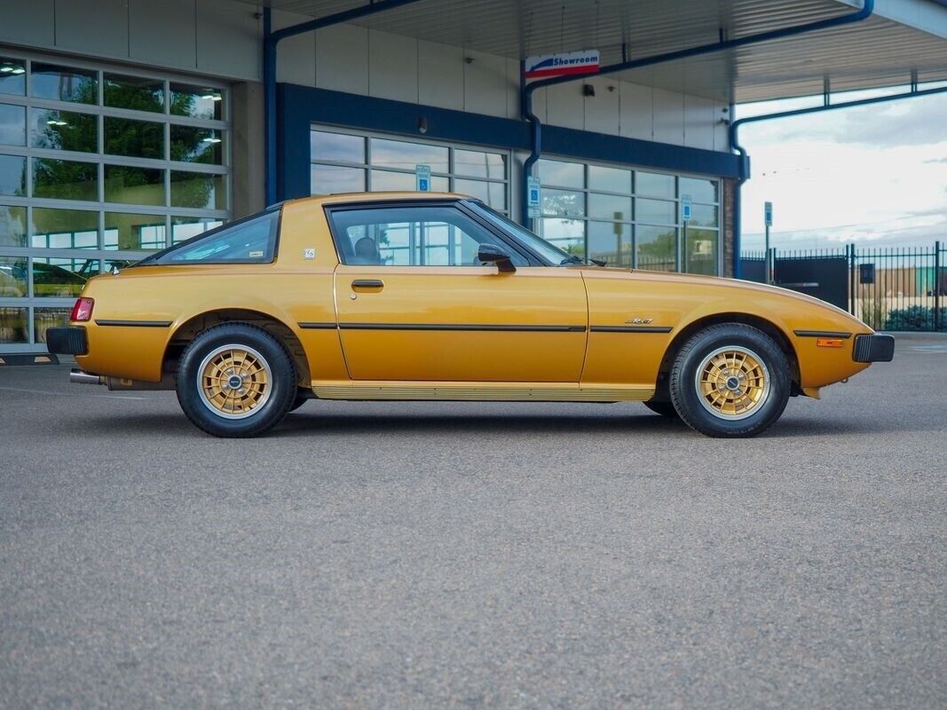 1980 Mazda RX-7 LS 1 Family Owned Survivor - photo 8