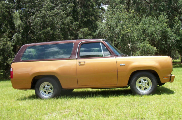 1973 Dodge Ramcharger TOP IS REMOVABLE - photo 5