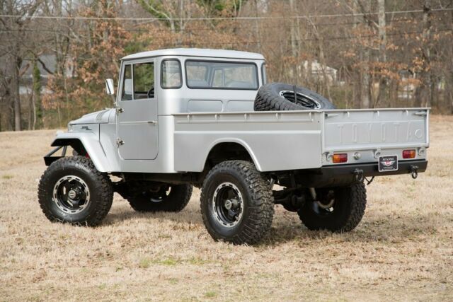 1965 Toyota FJ45 - photo 2